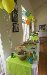 Dinosaur_party_tables_medium