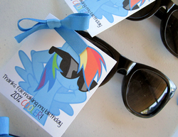 Sunglasses_medium