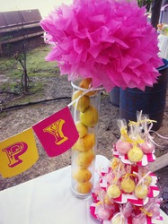 Pomcenterpiece_medium