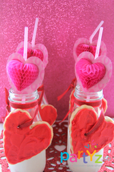 Milk_bottles_with_hearts_medium