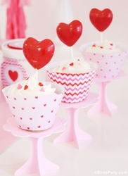 Valentines-day-desserts-table-candy-shop-red-pink-buy-shop-printables-free05_medium