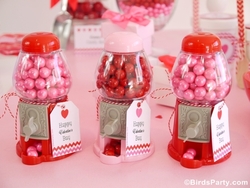 Valentines-day-desserts-table-candy-shop-red-pink-buy-shop-printables-free09_medium
