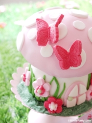 Pixie-fairy-fairytale-garden-butterfly-pink-woodland-toadstools-birthday-party-printables-ideas-butterfly-cake_medium