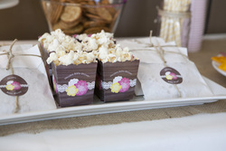 Rustic_floral_party_decorations_78_medium