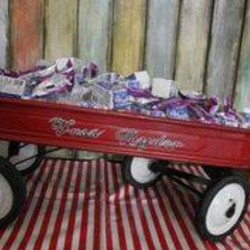 Vintage_wagon_w_juice_medium
