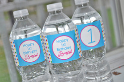 Colorfulpolkadots_waterbottlelabels1_medium