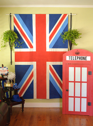London_calling_party_chickabug_25_medium