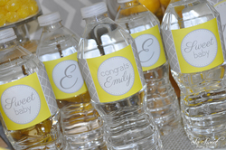 Geometric_babyshower_waterbottlelabels1_medium