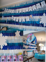 Disney-frozen-party-decor-2_medium