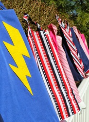 Hanging_capes_lightening_bolt_medium