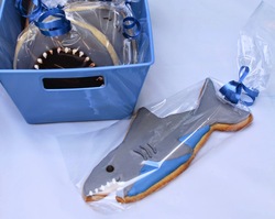 Shark_cookie_just_shark_medium