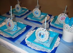 Frozen_table_setup_medium