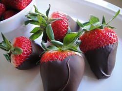 Choccoveredstraw_medium