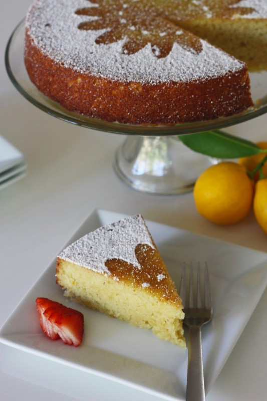 {RECIPE} Quick and Zesty Lemon Cake Perfect for a Last Minute