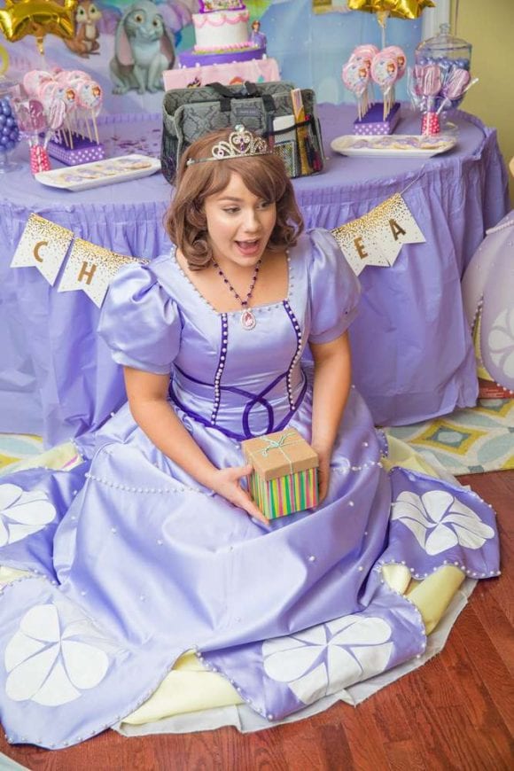 12 Cool Ideas for Throwing a Virtual Birthday Party Online Hire an Entertainer 12 Cool Ideas for Throwing a Virtual Birthday Party Online - Hire an Entertainer