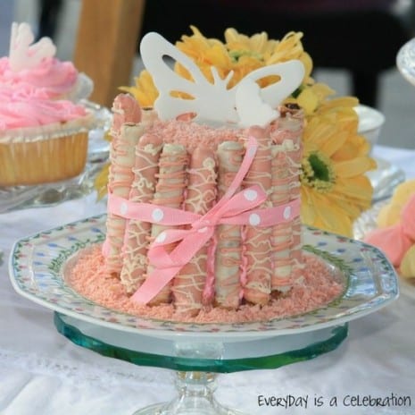 cake-cookie-wrapped-cake cake-cookie-wrapped-cake