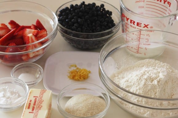 recipe-red-white-blue-strawberry-shortcake-8A