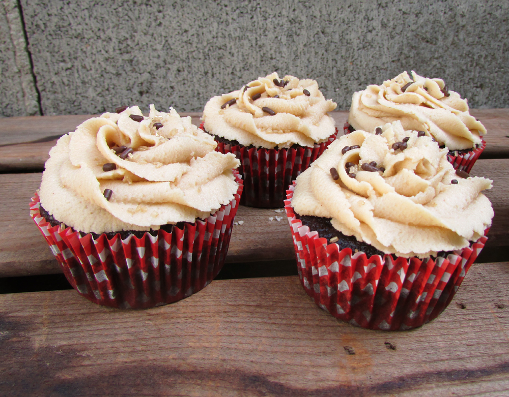 {RECIPE} Chocolate Peanut Butter Cookie Dough Cupcakes Catch My Party
