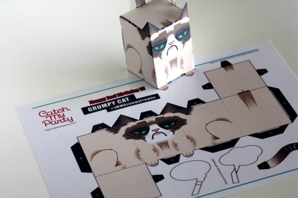 Grumpy Cat Cubeecraft Printable | CatchMyParty.com