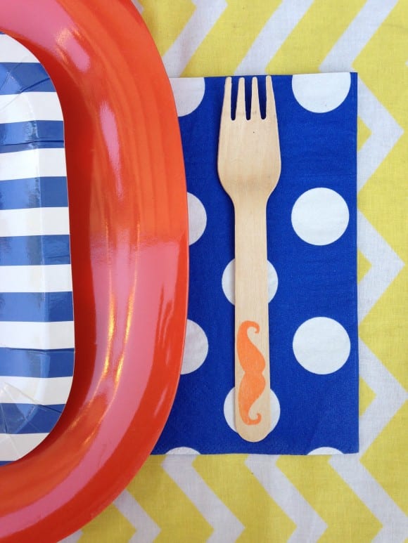 Father's Day Party Tablesetting ! | CatchMyParty.com Father's Day Party Tablesetting ! | CatchMyParty.com