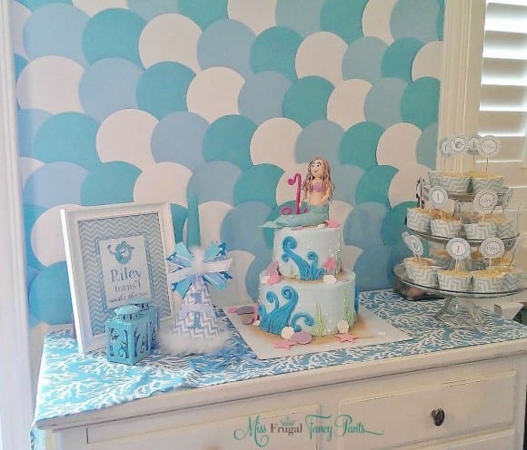 Fish Scale Backdrop | CatchMyParty.com