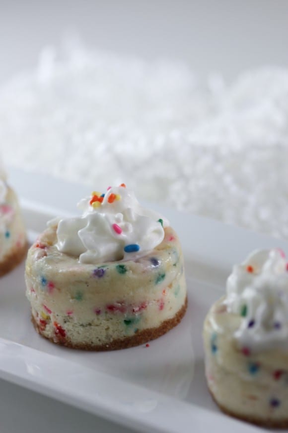 Funfetti cheesecake recipe | CatchMyParty.com