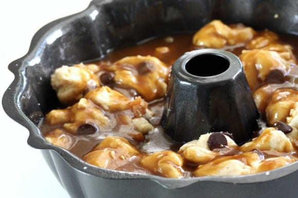 Snickers Bar Monkey Bread | CatchMyParty.com