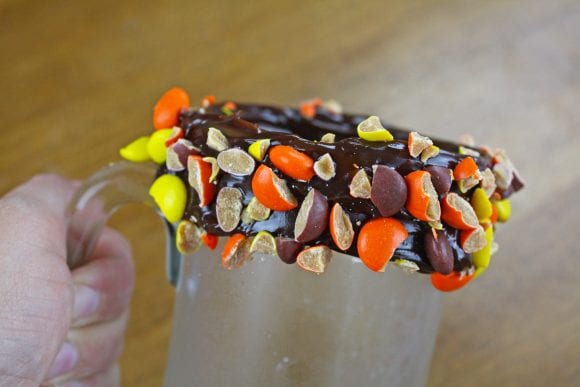 Hot Fudge Over the Glass Rim | CatchMyParty.com