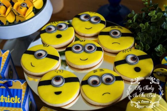 Minions Cookies | CatchMyParty.com Minions Cookies | CatchMyParty.com