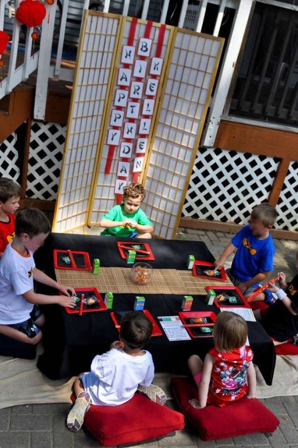 Lego Ninjago Table Settings | CatchMyParty.com