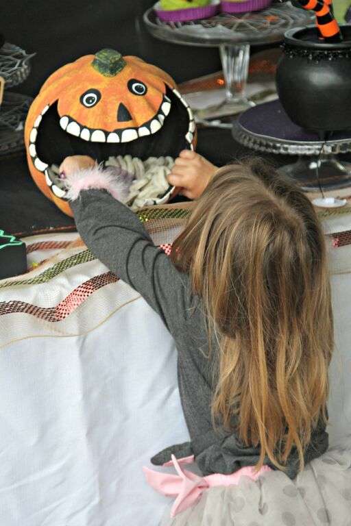 Jack O' Lantern Serving Bowl | CatchMyParty.com