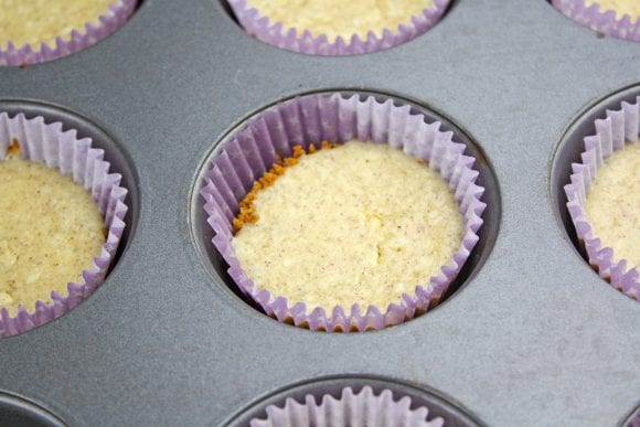 Filling the crust mixture | CatchMyParty.com