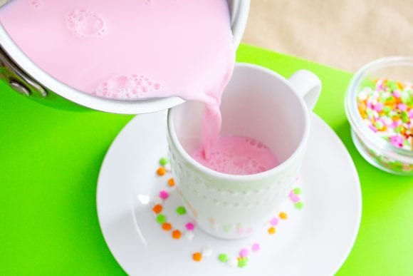 Pour the vanilla steamer into the mug | CatchMyParty.com Pour the vanilla steamer into the mug | CatchMyParty.com
