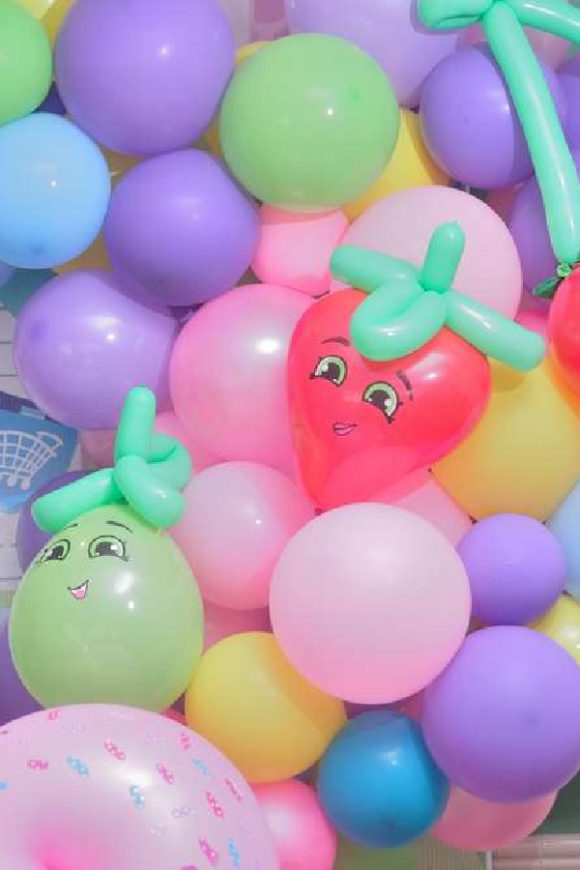 Shopkins Balloon Garland