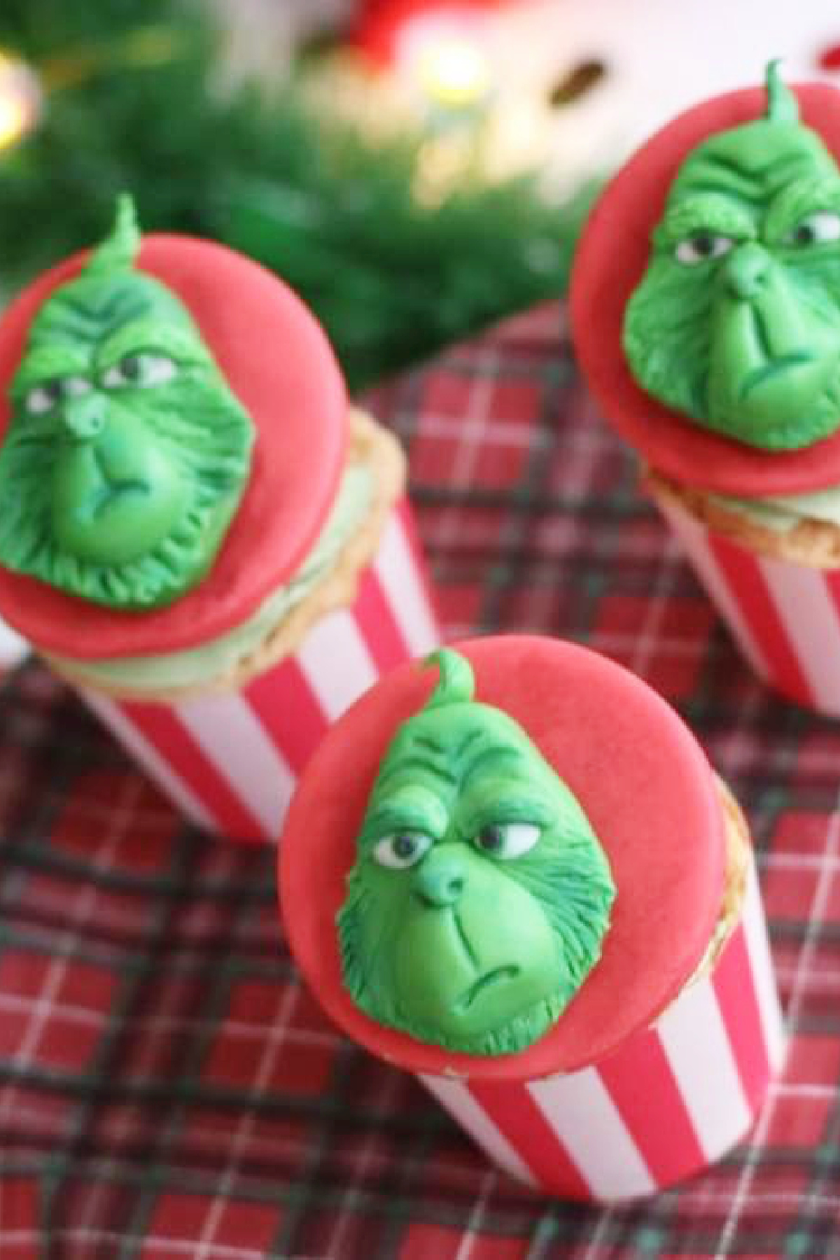 Grinch Cupcake Ideas for a Merry Grinchmas
