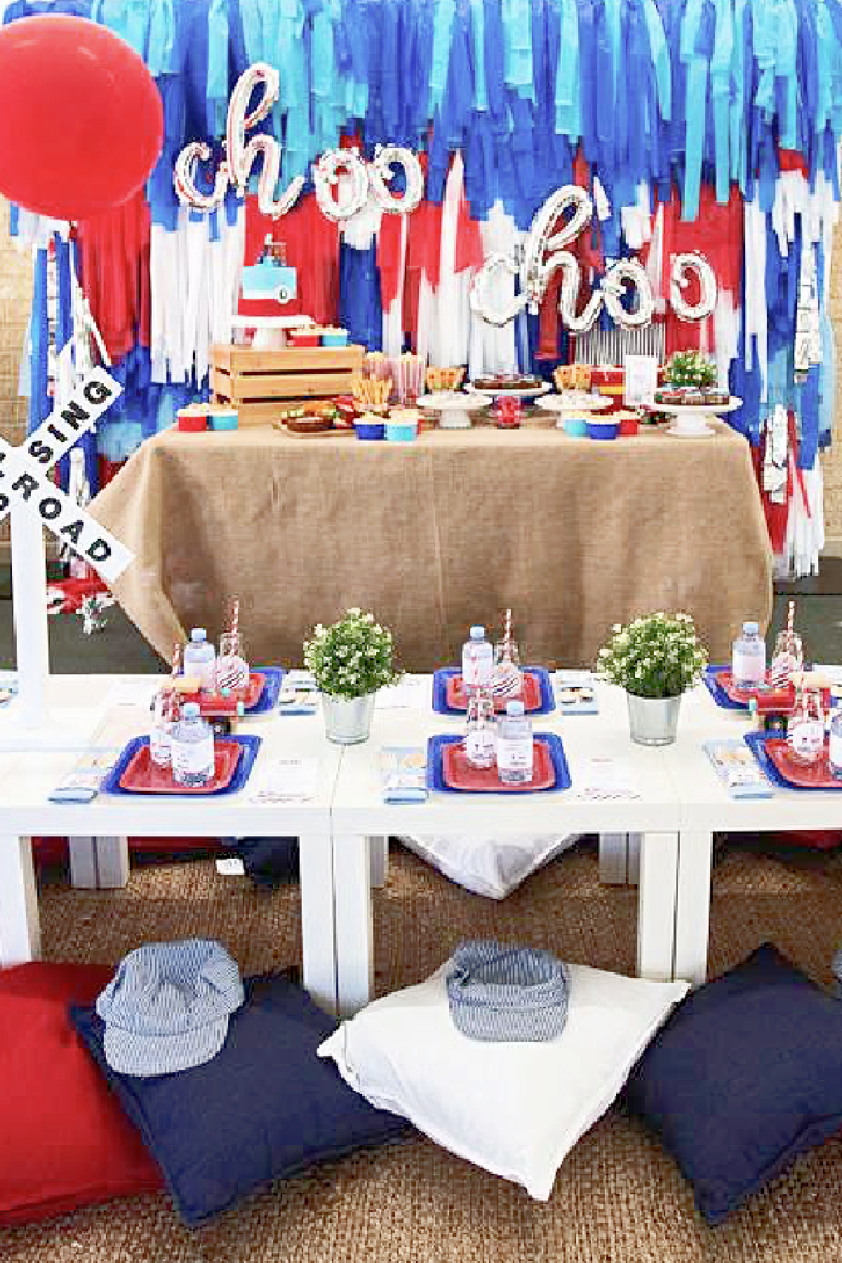 Train birthday party | CatchMyParty.com Train birthday party