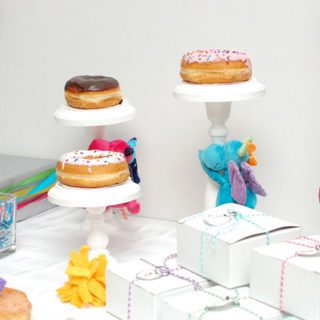 Donut-pedestal-320x320