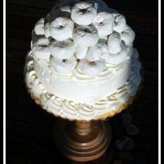 Donut-cake-320x320