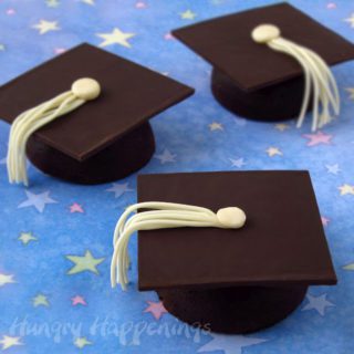 Flourless-chocolate-cap-graduation-cap-edible-craft-dark-chocolate-graduation-treat-dessert-2--320x320