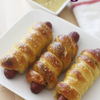 Pretzel-dog-recipe-title-320x320