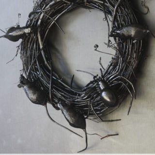 Halloween-wreath-rats-spiders-titleb-320x320