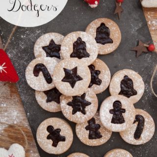 Holiday-jammy-dodger-cookie-recipe-320x320