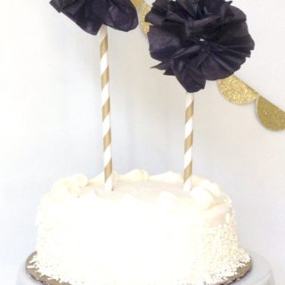Pom-pom-cake-toppers-320x320