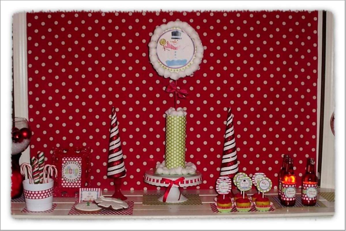 Cookie Decorating Christmas/Holiday Party Ideas | Photo 1 of 17 | Catch My Party