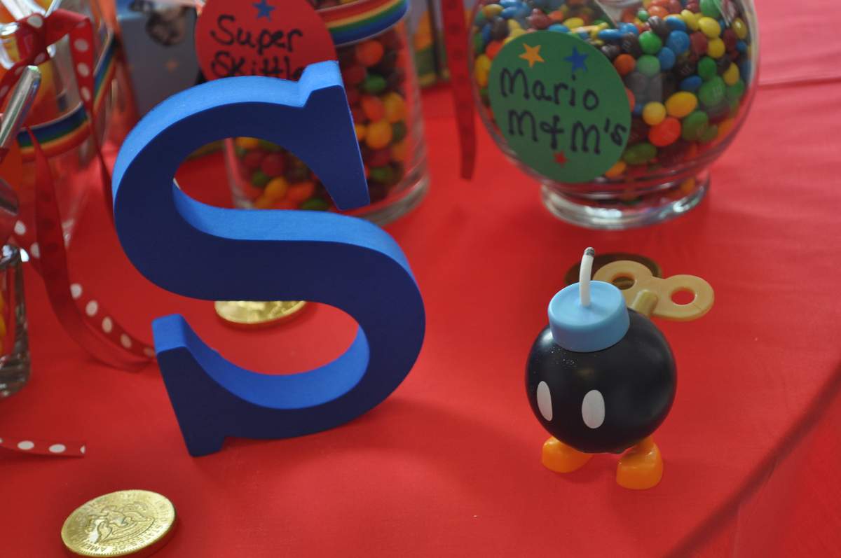 Frank and Sissy's Birthday Bash!! - Super Mario!!