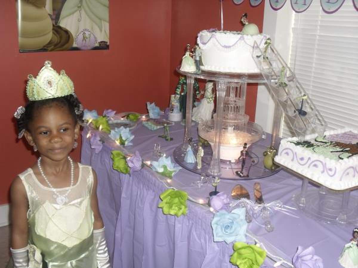 We're Making Our Own Fairytales - PRINCESS AND THE FROG