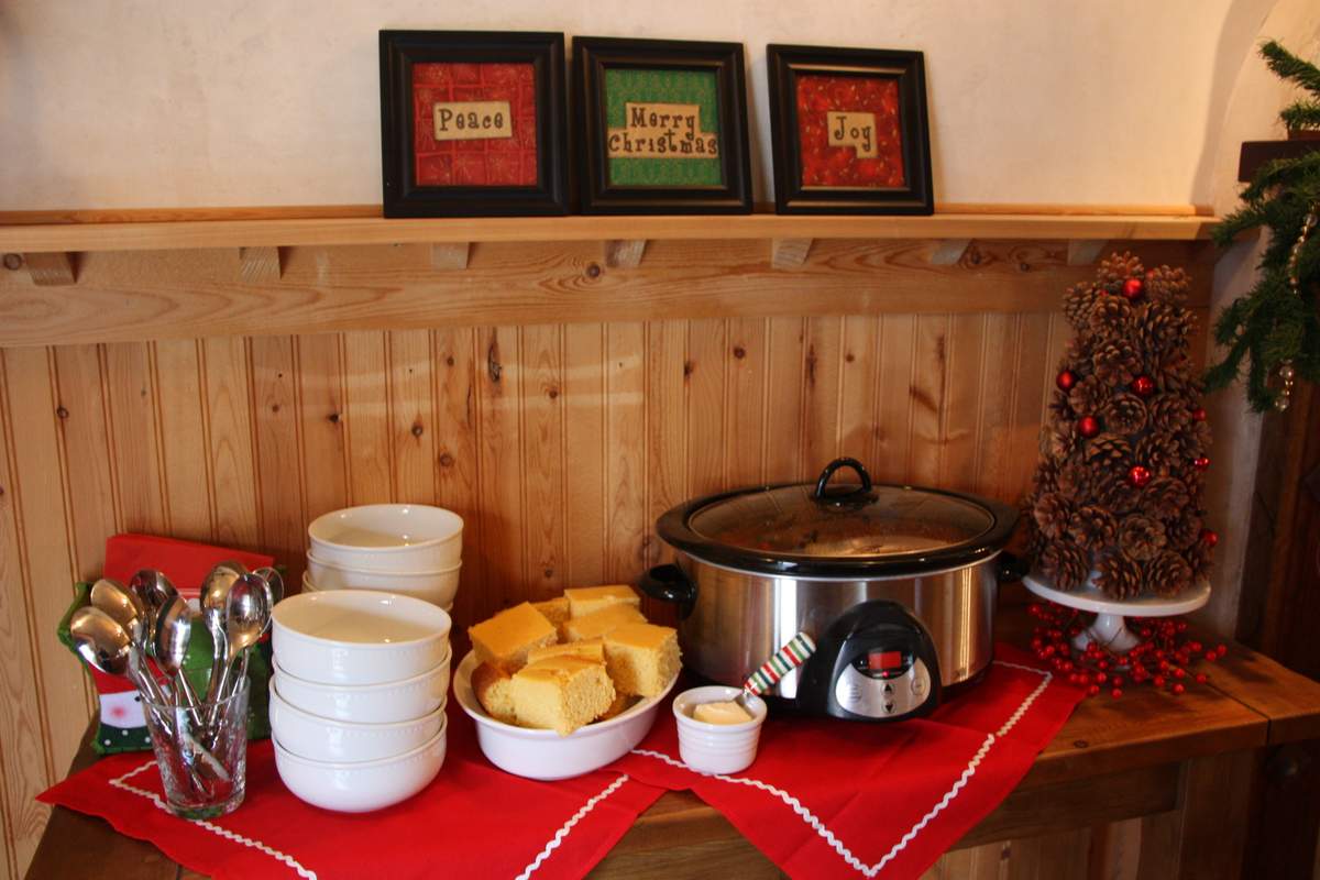 Cookie Baking Party - Cookies & Champagne