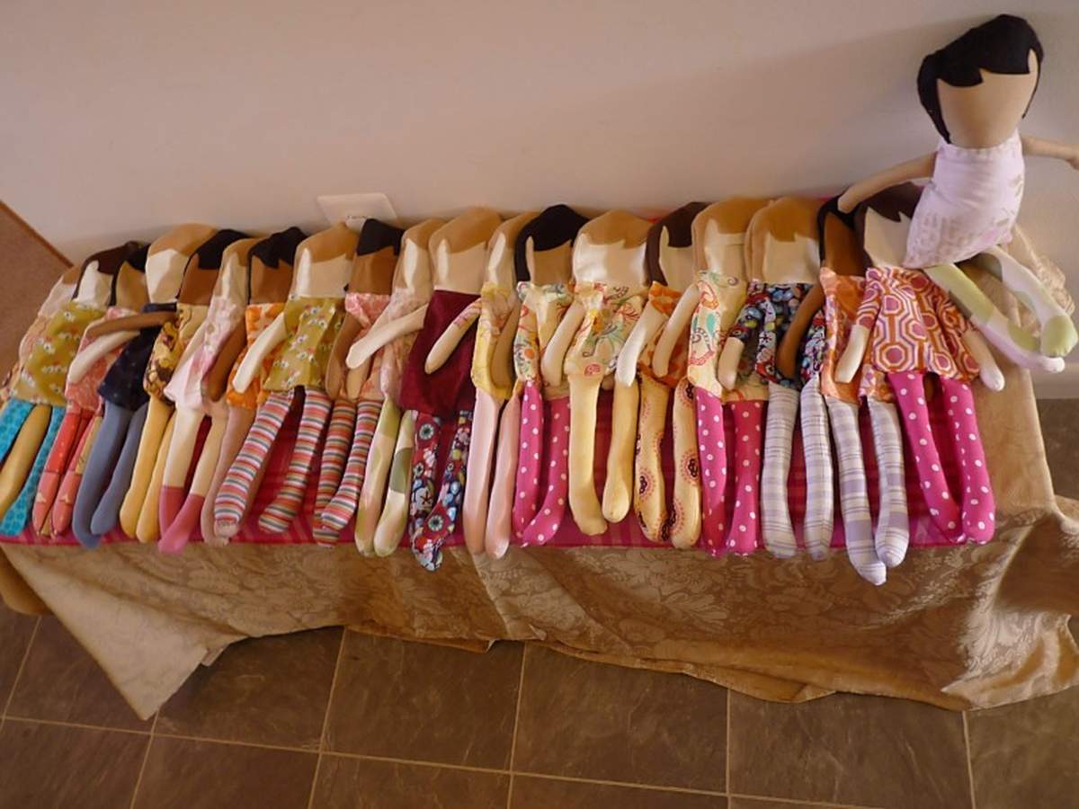 make your own dolly tea party - None