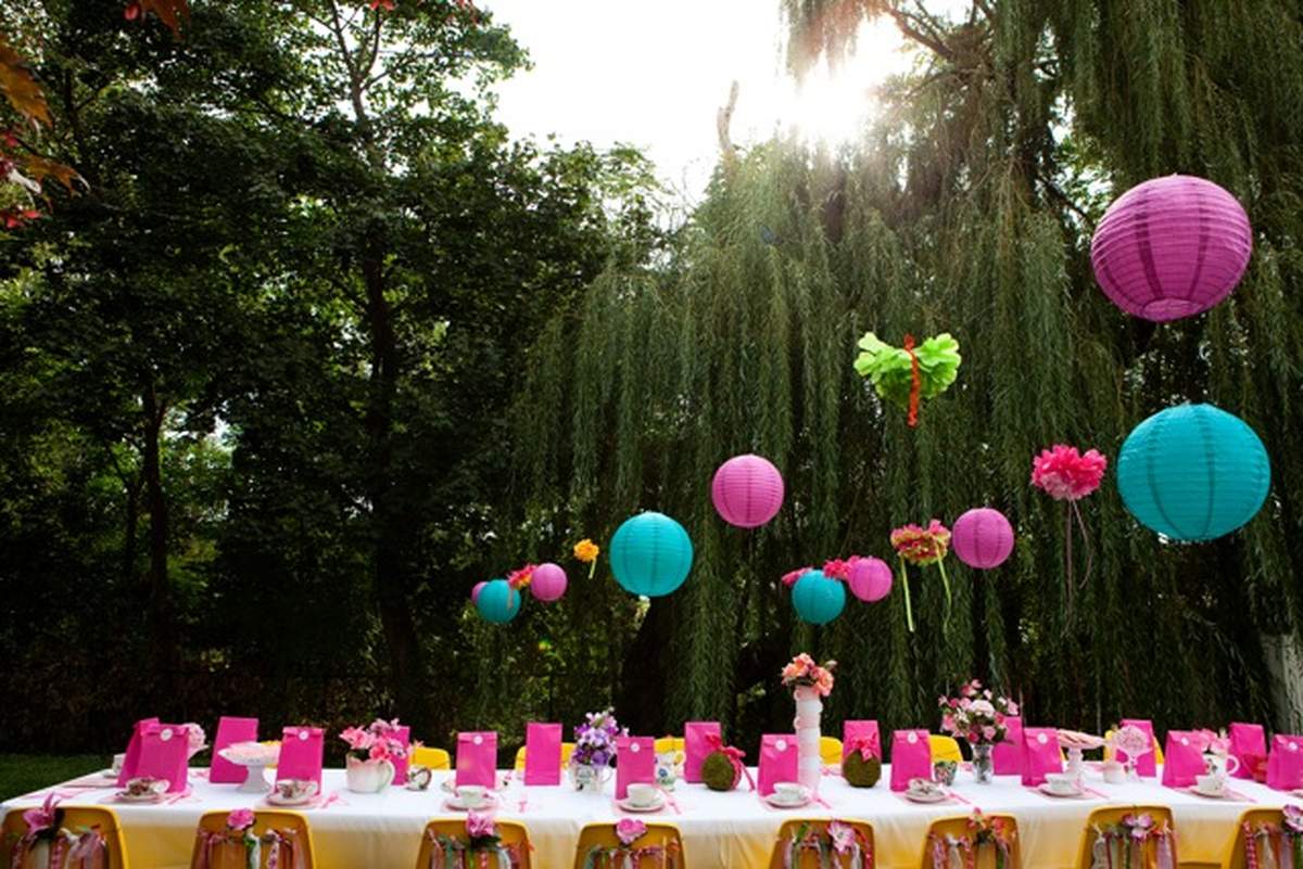 Wonderland Birthday - A Whimsical Alice in Wonderland