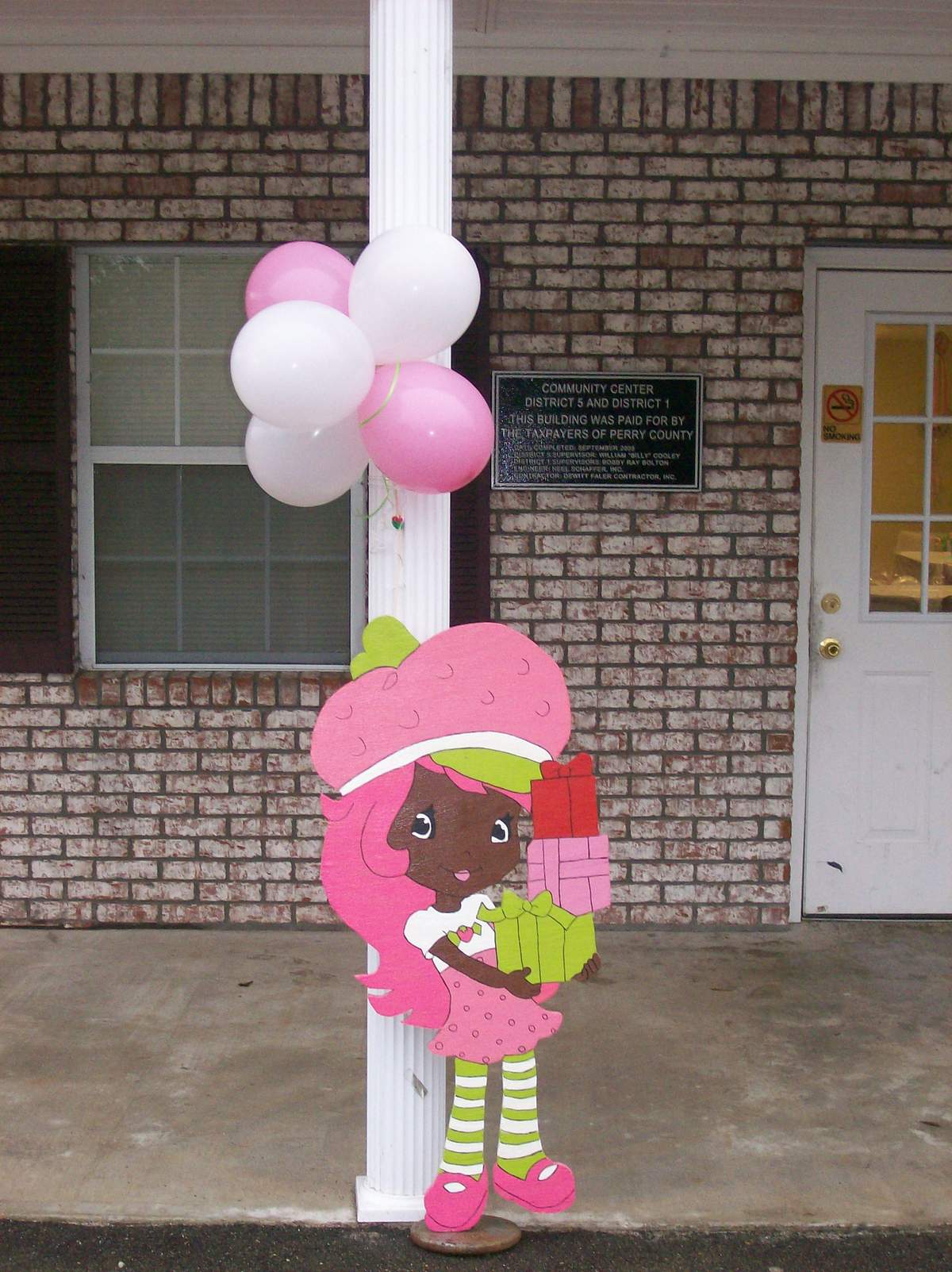 NYLA'S 1ST BIRTHDAY - Strawberry Shortcake